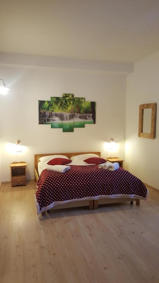 B&B Ca Dei Baroni Pellizzano Luaran gambar